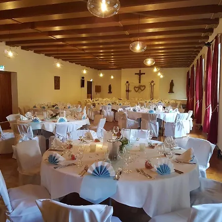 Kloster Langwaden イン